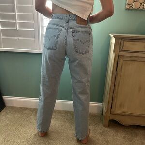 Vintage Levis 550 Relaxed Fit Tapered Leg Jeans High Waisted womens 10 27?